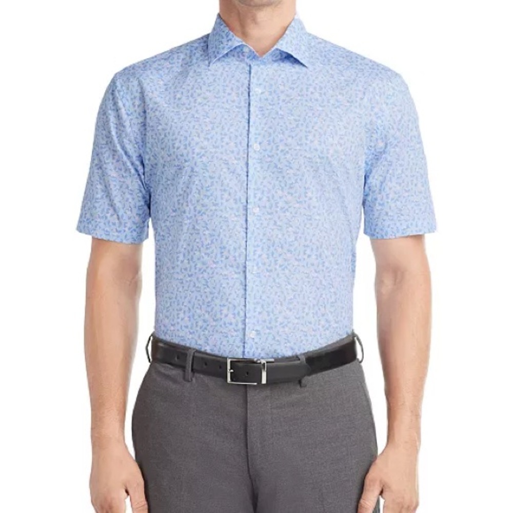 NWT Men's Blue Patterned Short Sleeve Shirt